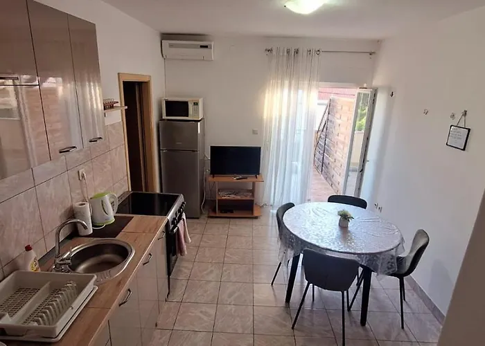 Duje Appartement *